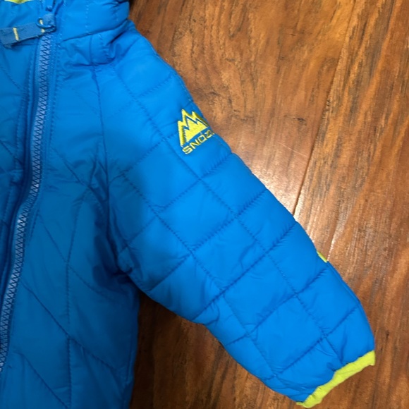 Children’s Snowsuit 3-6 Months - Picture 3 of 7